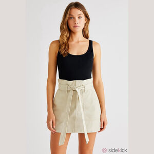 Free People Splendor in the Grass Mini Skirt with Belt NWT Size 0